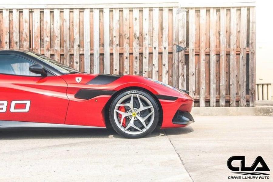 Детали экстерьера Ferrari SP30 2012 года  (фото 114 из 117)